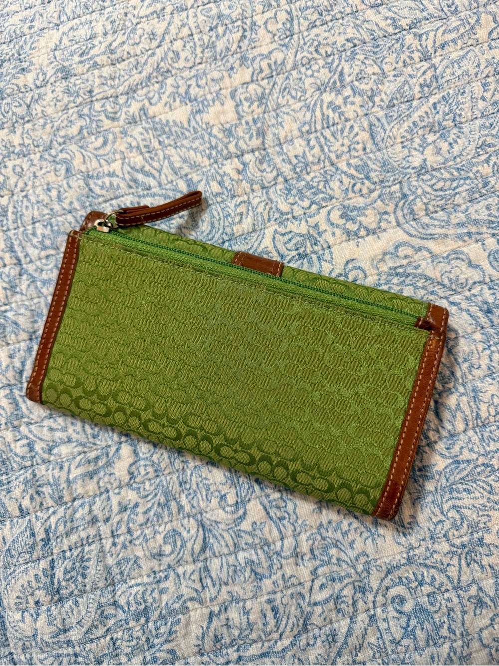 Coach Soho Rare Green Signature C Monogram Trifold Wa… - Gem